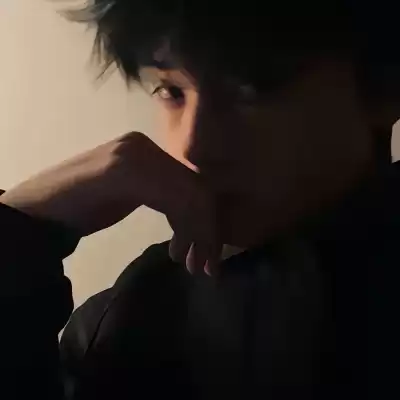 秦明凝